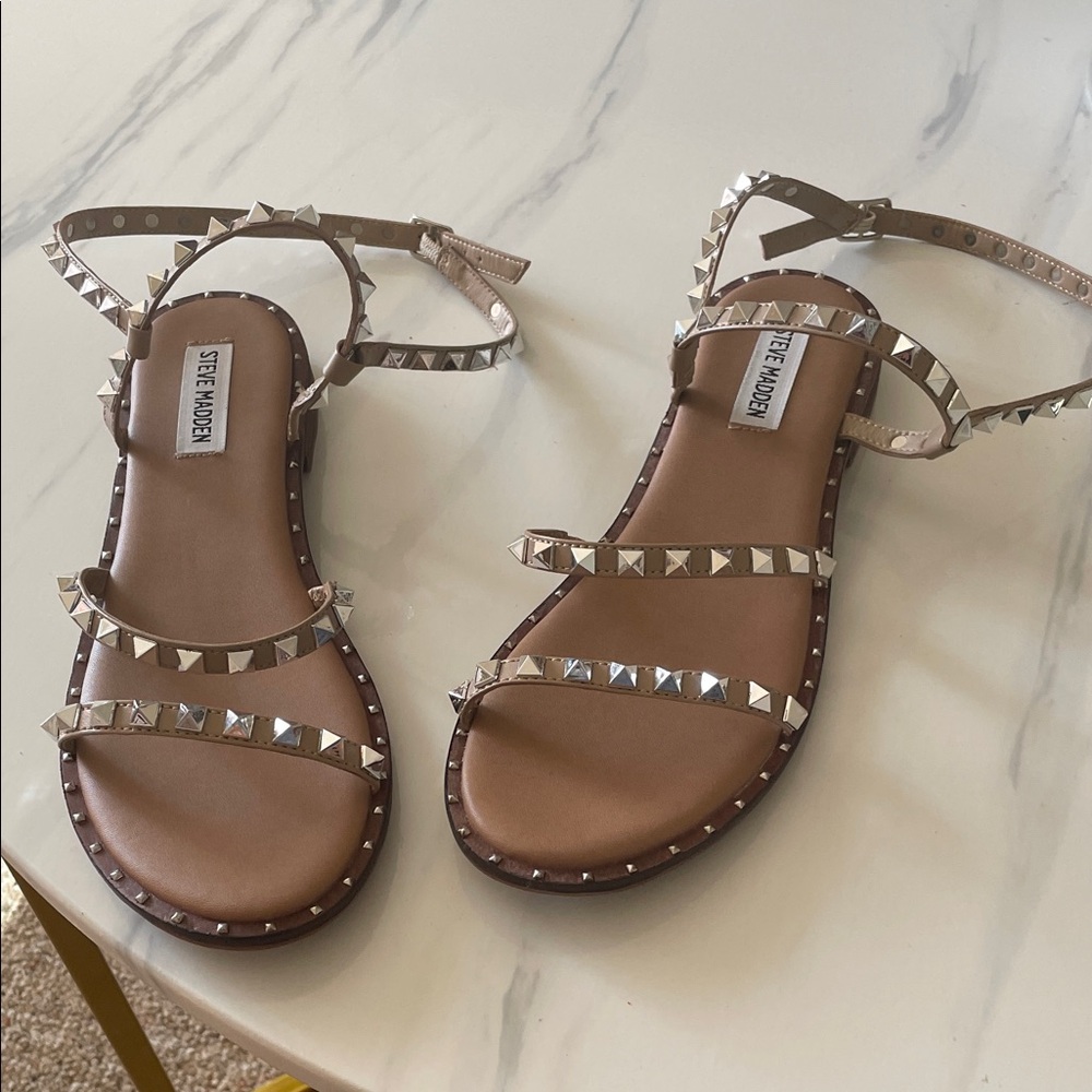 Steve Madden Brown Studded Sandals